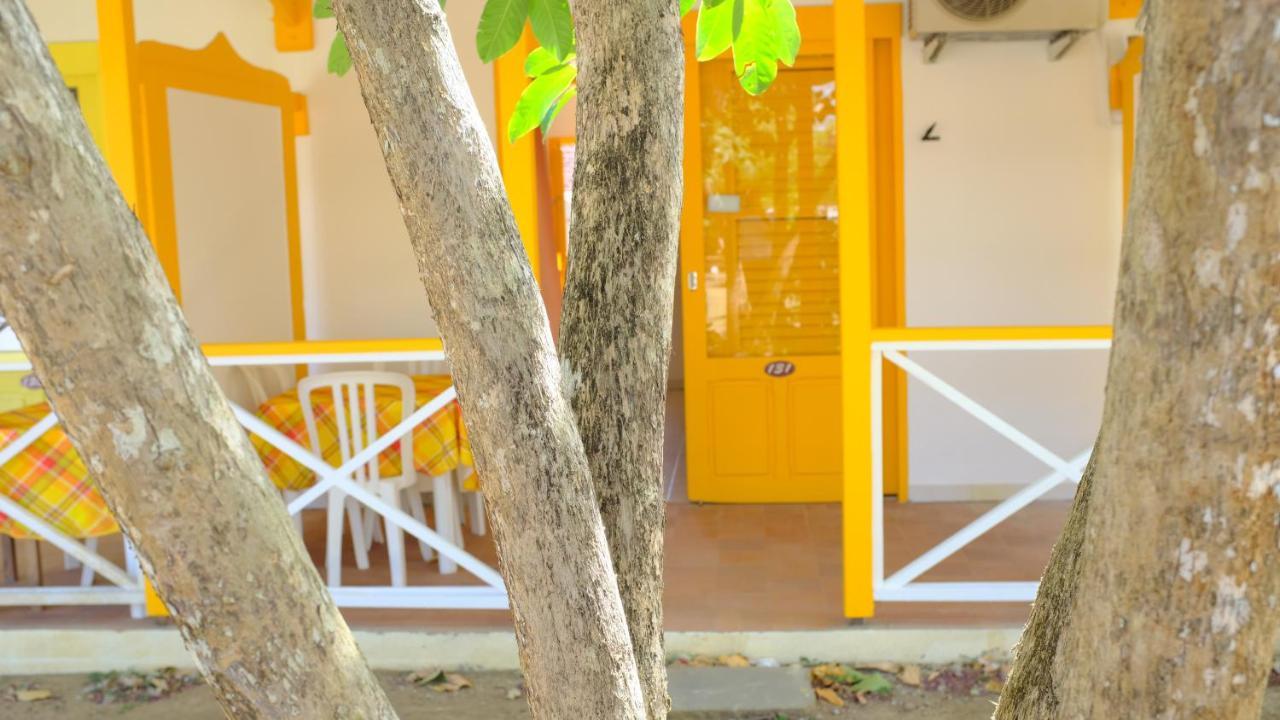 Imperatrice Village - Résidence sur la plage Les Trois-Ilets Exterior foto
